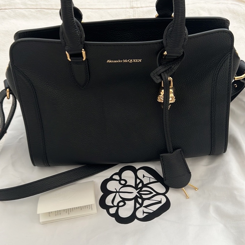MINT Alexander McQueen Black Satchel - iconic gold skull 💀